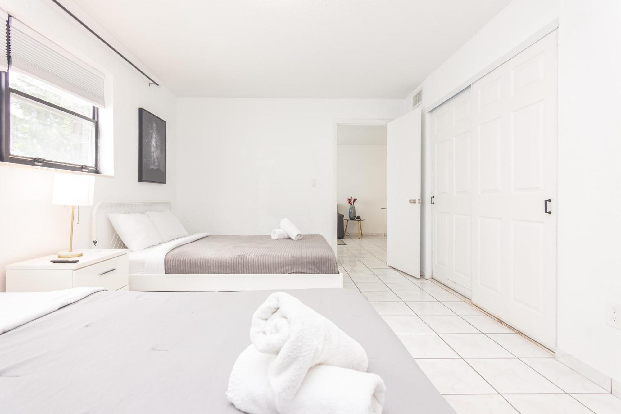 One Bedroom Apartment - With Parking & Balcony - Heart Of Wynwood Miami Exterior foto