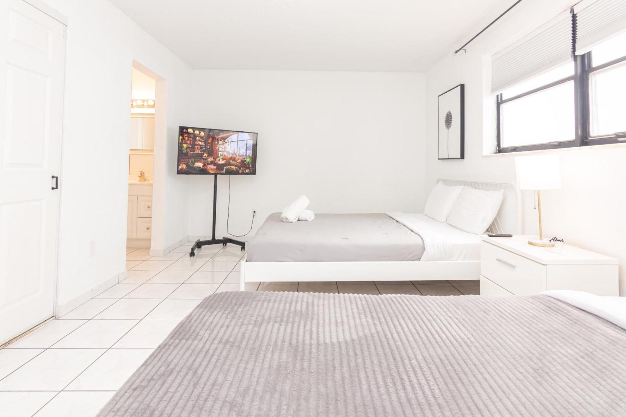 One Bedroom Apartment - With Parking & Balcony - Heart Of Wynwood Miami Exterior foto
